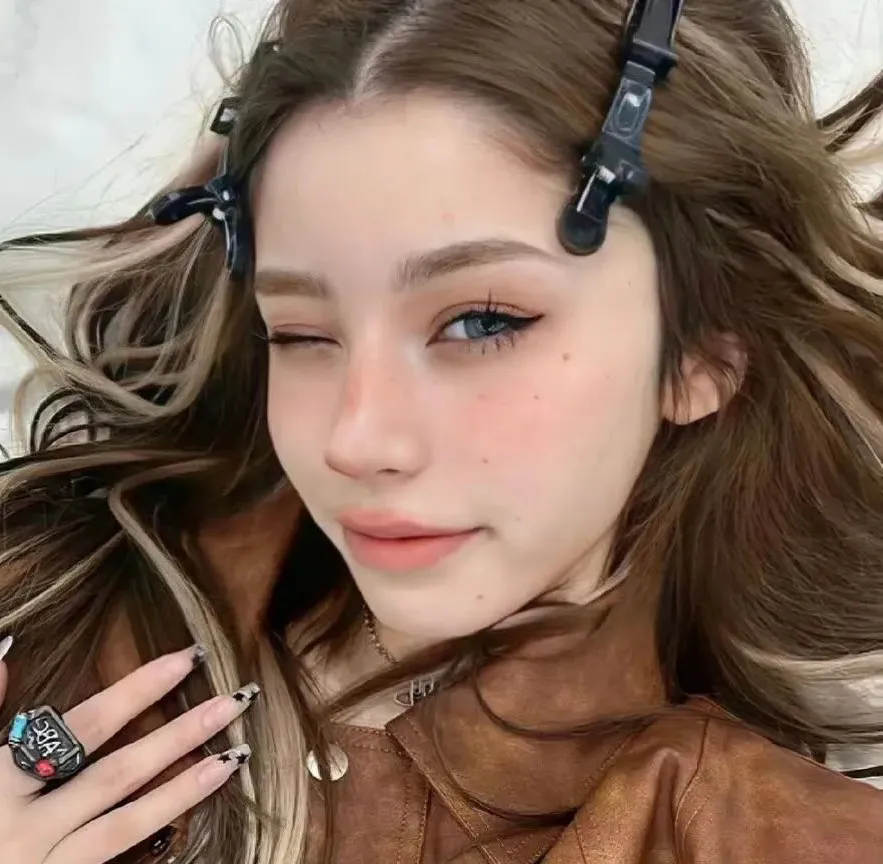 八年婚姻烬一场